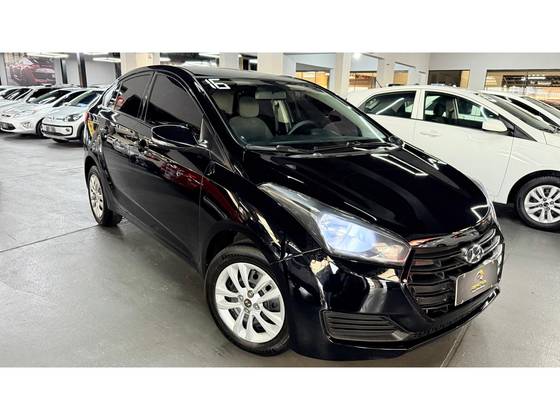 HYUNDAI HB20S 1.0 COMFORT PLUS 12V FLEX 4P MANUAL